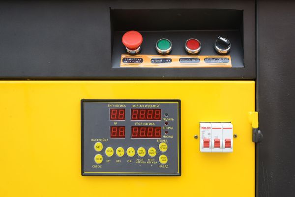 детальное изображение товара станок для гибки арматуры с концевиком тсс gw 52 с чпу детальное изображение товара станок для гибки арматуры с концевиком тсс gw 52 с чпу