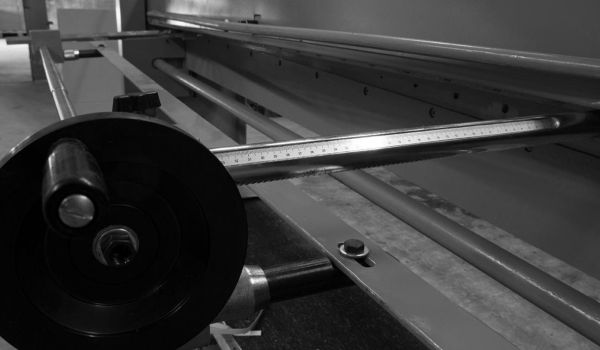 детальное изображение товара гильотина механическая stalex q01-1,5х1500